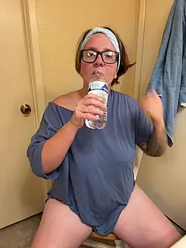 Lizzyloo online show from 12.17.24