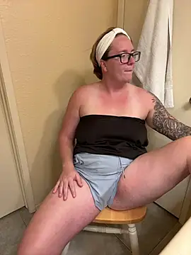 Lizzyloo online show from 12.19.24