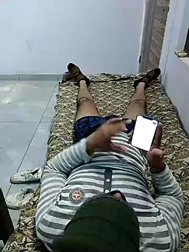 Snapshot of Lovingsol chatting on 12.19.25 Lovingsol online show from 12.19.25