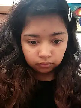 Peach Girll online show from 03.21.25