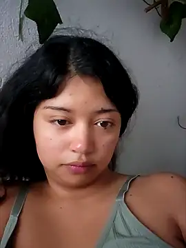 Peach Girll online show from 09.11.25