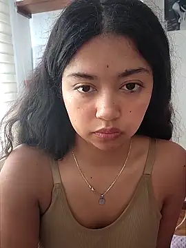 Peach Girll online show from 01.19.26