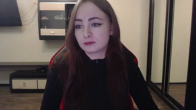 Laralianna online show from 01.07.25