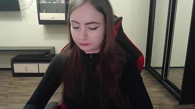 Laralianna online show from 03.01.25