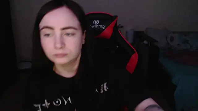 Laralianna online show from 02.12.26