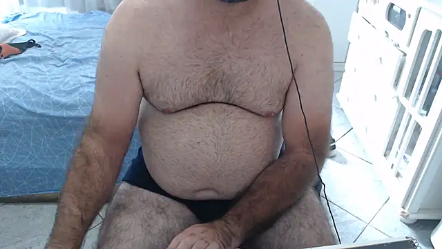 Snapshot of MysterBearMG chatting on 01.18.26 MysterBearMG online show from 01.18.26