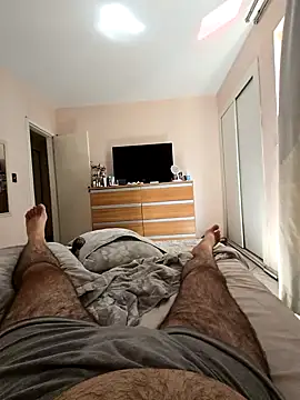 Snapshot of MysterBearMG chatting on 02.14.26 MysterBearMG online show from 02.14.26