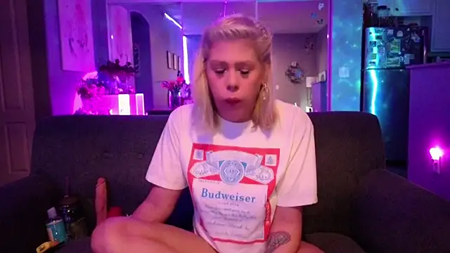 Lexi Shocker online show from 05.27.26