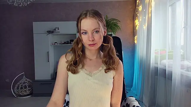 Cuddle Cat online show from 03.02.25