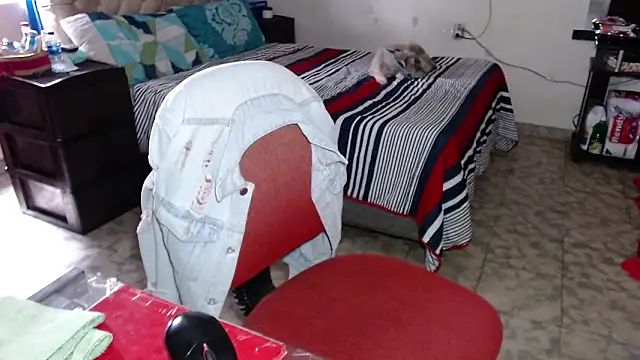 Barbiegomez online show from 02.25.26