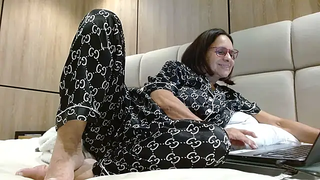 martha mature online show from 01.03.25