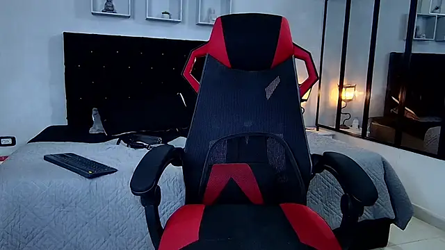 tyler hank01 online show from 03.13.25