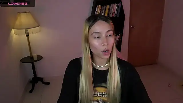 Saucy Jenn online show from 01.15.26