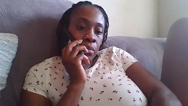 MsJuicy online show from 11.12.25