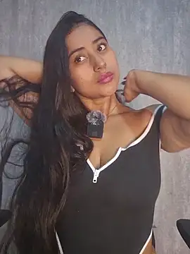 Valentinne z online show from 11.29.25