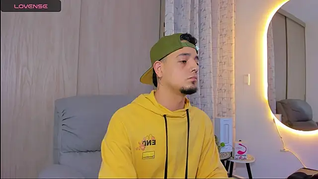 alejandro calderon1 online show from 11.05.25