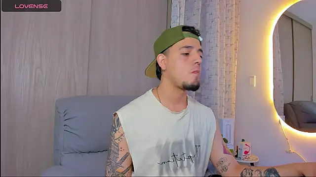 alejandro calderon1 online show from 11.13.25