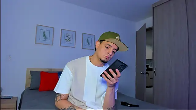 alejandro calderon1 online show from 11.30.25