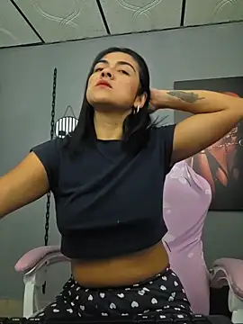 Hannah-grace online show from 02.17.26