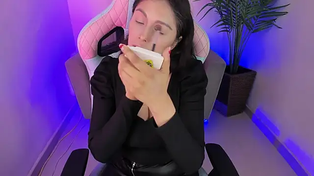 Kyomi chang online show from 03.08.25