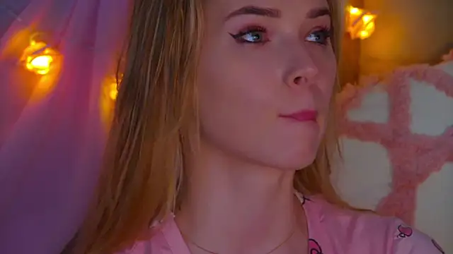 GentleRossi online show from 01.28.25