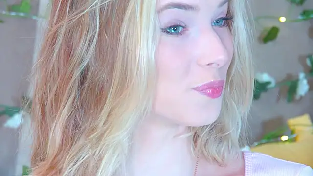 GentleRossi online show from 04.13.26