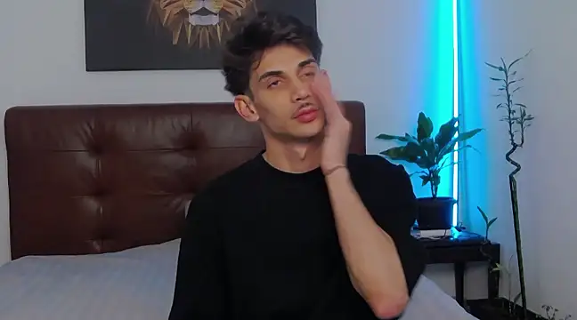 DanielCrush1 online show from 03.16.25