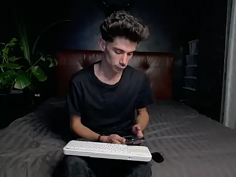 DanielCrush1 online show from 10.01.25