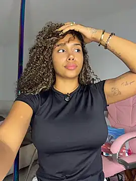 stormyy  online show from 04.06.26