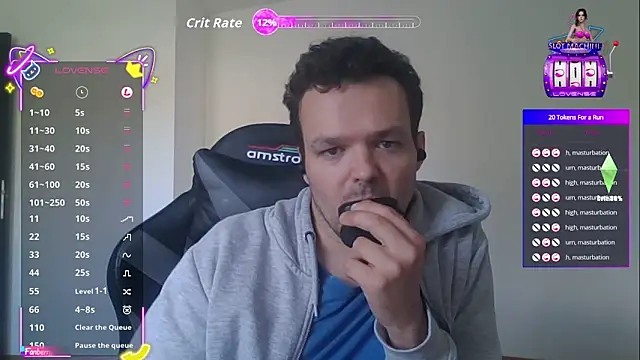 Snapshot of antoinepassion chatting on 09.30.25 antoinepassion online show from 09.30.25