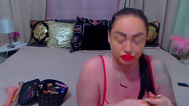 BustyVicky online show from 12.07.24