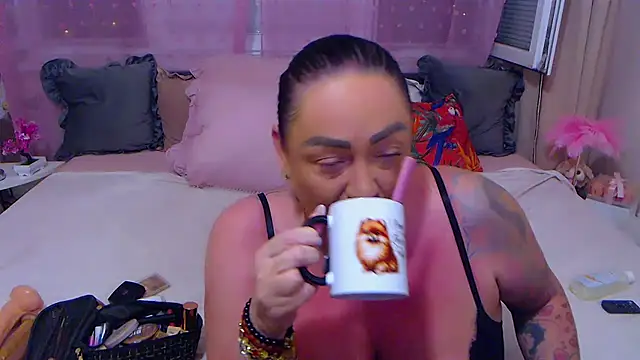 BustyVicky online show from 09.12.25