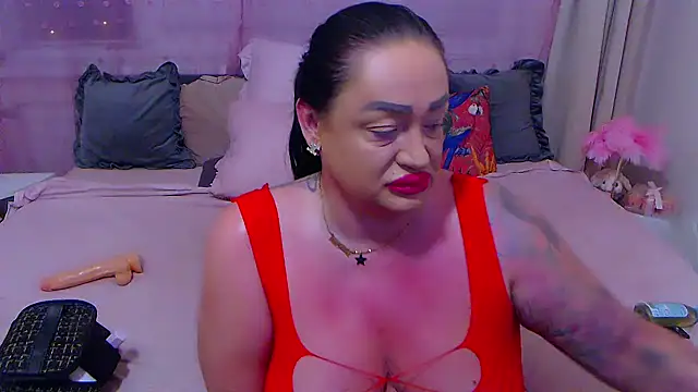 BustyVicky online show from 09.21.25