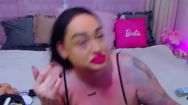 BustyVicky online show from 10.10.25