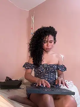 GabriSaenz online show from 12.03.24