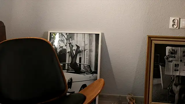 Special    online show from 12.23.24