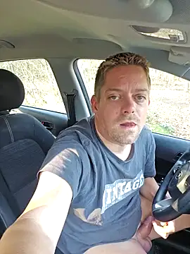 Trucker Hunter online show from 02.09.25