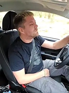 Trucker Hunter online show from 02.21.25