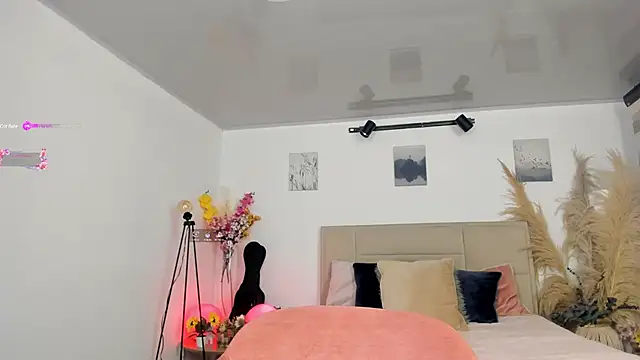 Alexandra ra online show from 01.08.25