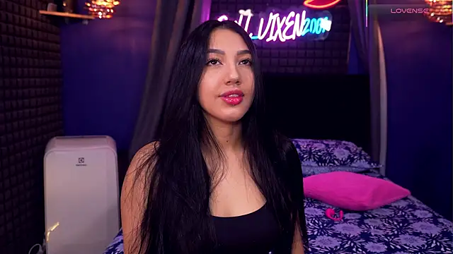 bull vixen2001 online show from 12.21.25