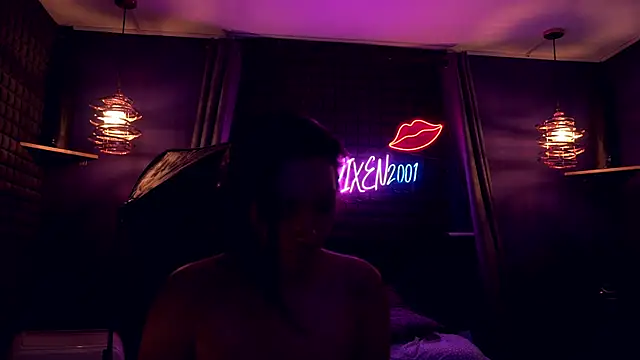 Snapshot of bull_vixen2001 chatting on 03.14.26 bull vixen2001 online show from 03.14.26