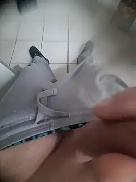 Snapshot of Zauberstab8 chatting on 02.10.25 Zauberstab8 online show from 02.10.25