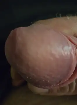 Snapshot of Zauberstab8 chatting on 09.30.25 Zauberstab8 online show from 09.30.25