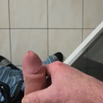 Snapshot of Zauberstab8 chatting on 11.01.25 Zauberstab8 online show from 11.01.25