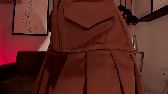 ErikaBenz  online show from 03.13.25