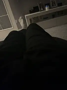 Snapshot of Furdale chatting on 01.08.25 Furdale online show from 01.08.25