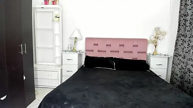 dollpamela online show from 12.27.24