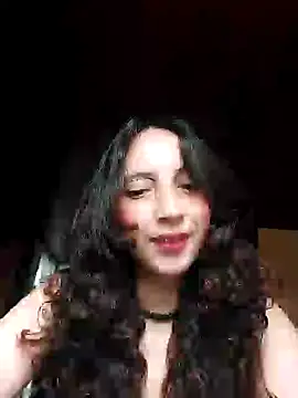 Snapshot of _Laary chatting on 12.24.24  Laary online show from 12.24.24