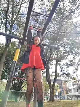 Snapshot of _Laary chatting on 09.24.25  Laary online show from 09.24.25