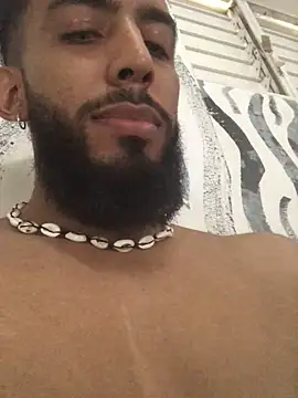 Snapshot of Alessandro__Rossi chatting on 02.13.25 Alessandro  Rossi online show from 02.13.25